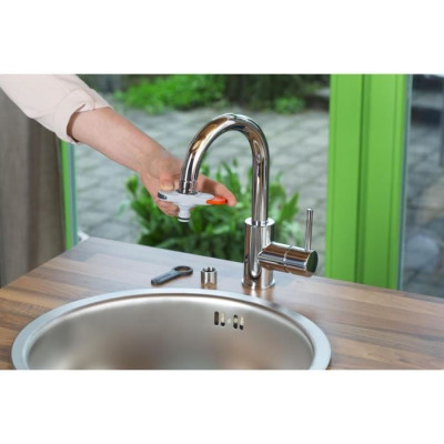 Adaptateur de robinet d'intérieur GARDENA - Raccordement filetage mâle M22 ou femelle M24 - Garantie 5 ans