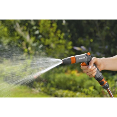 GARDENA Pistolet d'arrosage et nettoyage Comfort  Jet concentré  brume  Verrouillage du jet  Garantie 5 ans (18301-20)