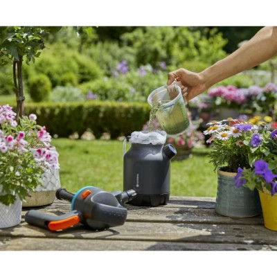 Pulvérisateur a pression GARDENA - Capacité 1.25L - Utilisation 360 - Indicateur de niveau intégré